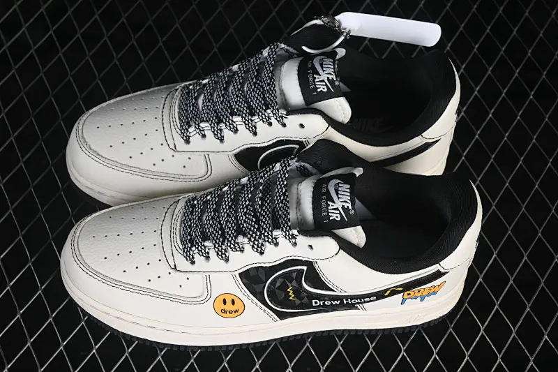 All categories Nk Air Force 1 Air Force series Nk Air Force 1 Low Air Force low-top Nike Air Force 1'07 Low joint model Air Force 1 low-top casual sneakers KD1688-008